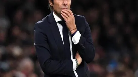 克莱因丁斯特回顾乌龙危机：本可静观其变，幸鲍曼力保转危为安，真诚道歉后重新出发