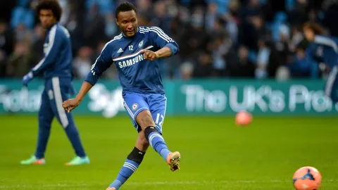 国足三战暴露防守不足，周翔深度剖析